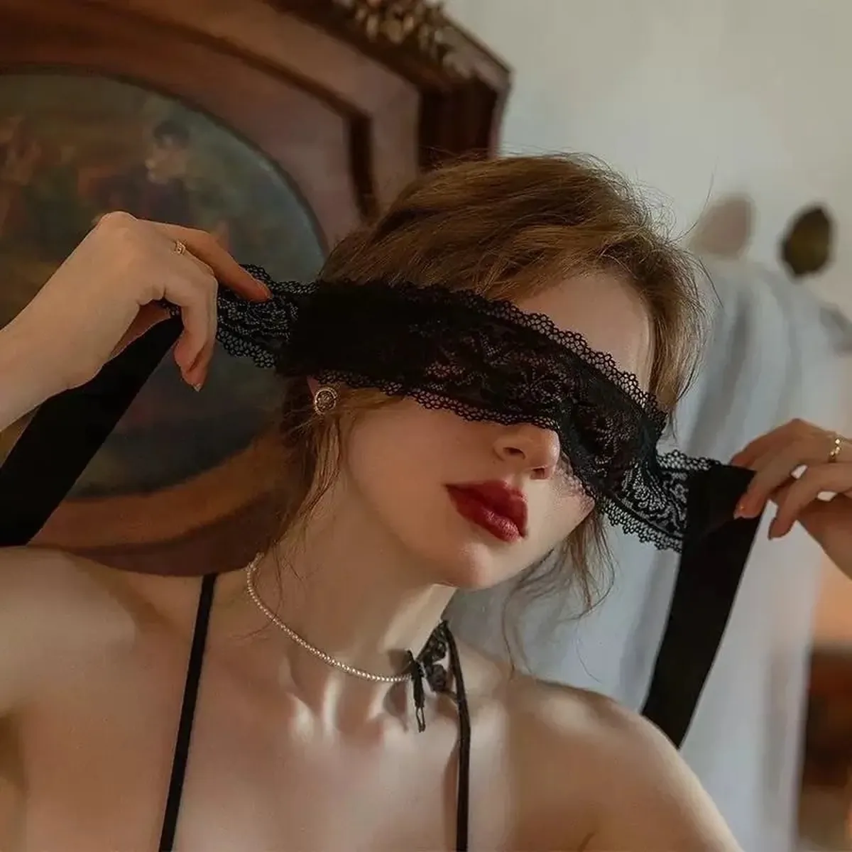 Antifaz con encaje negro para mujer, estilo elegante – negro
