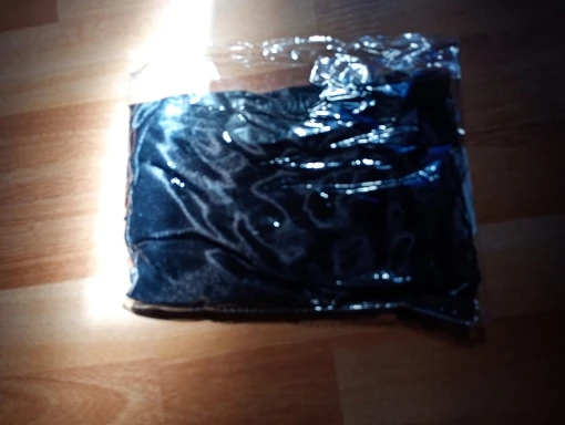 Foto de un comprador: Camisola de poliéster con encaje y escote en V
