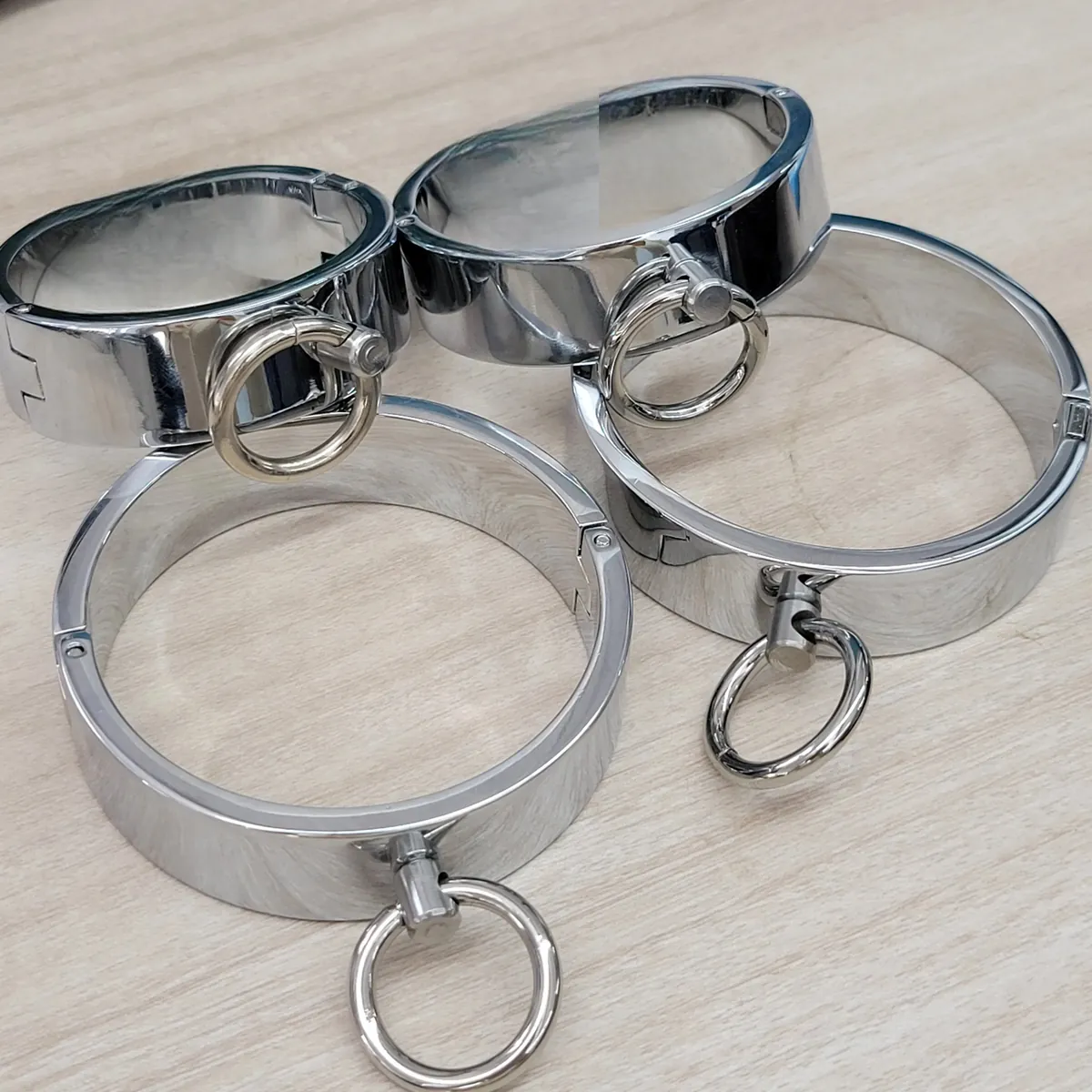Esposas de metal para muñeca y tobillo con pasador magnético – vue 3