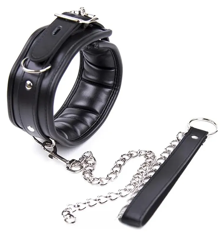 Kits de bondage de cuero: esposas, tobilleras y collar