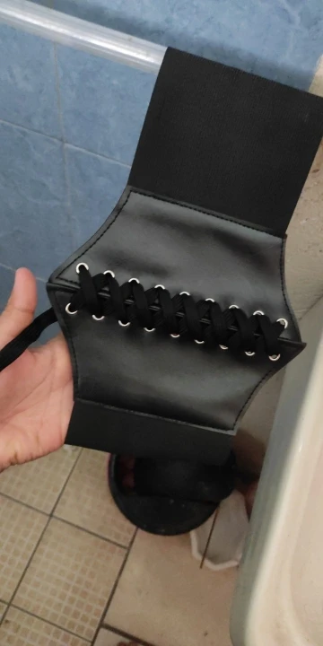 Foto de un comprador: Cinturón corsé elástico de cuero PU con cordón trasero